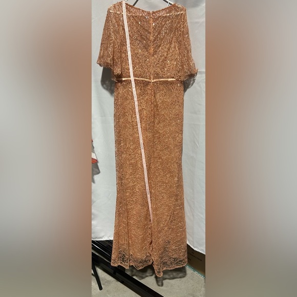 Mac Duggal 20368 NWT Orange Embellished Neck Butterfly Sleeve Trumpet Gown - Picture 5 of 6